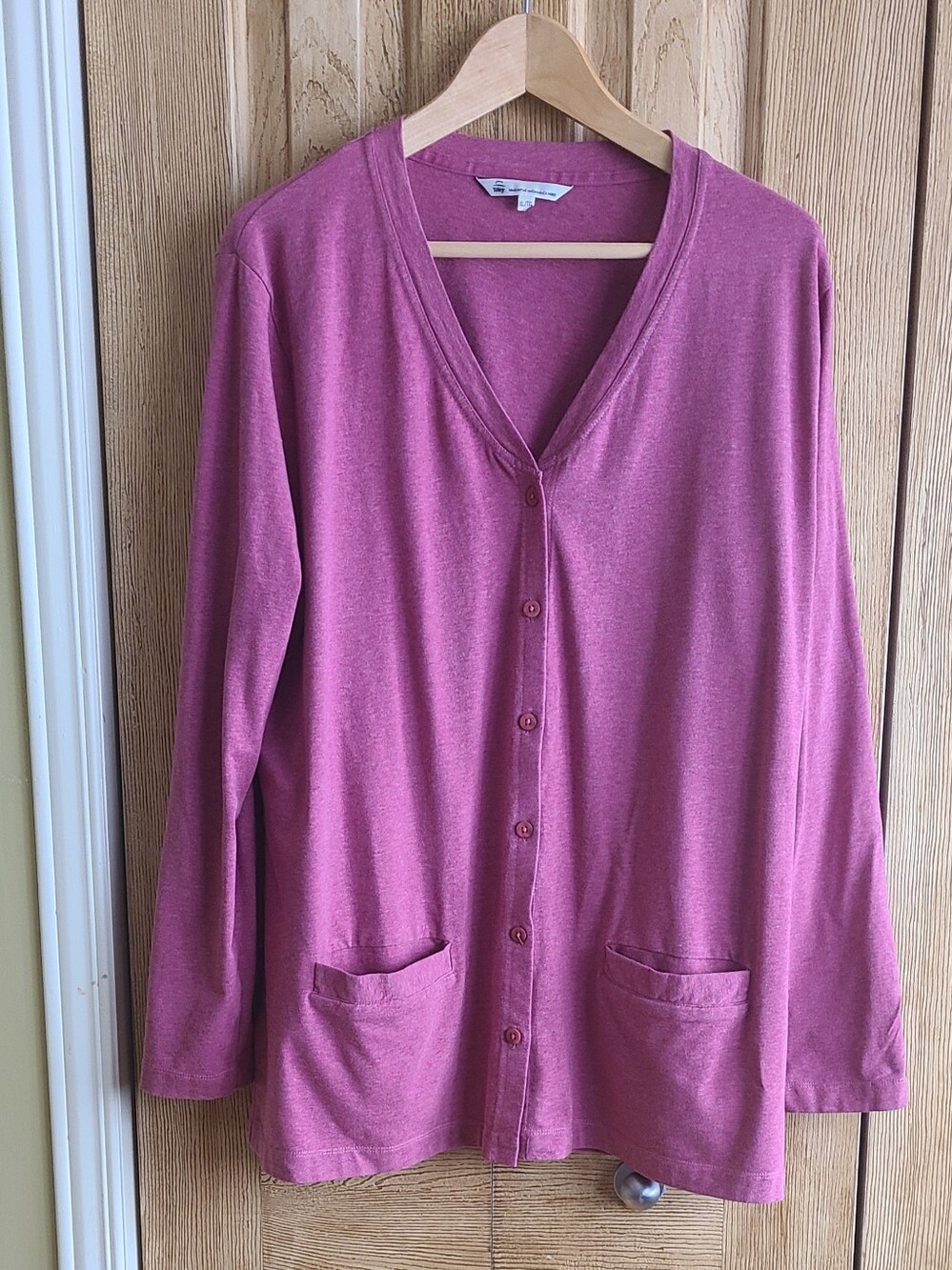 Tilley Women's Lightweight V-Neck Button Cardigan